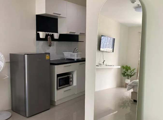 22Fl Condo Near Vibharam Hospital 30Sqm Monthly Rental Apartment