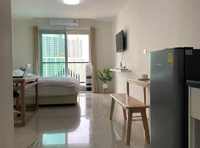 22Fl Condo Near Vibharam Hospital 30Sqm Monthly Rental